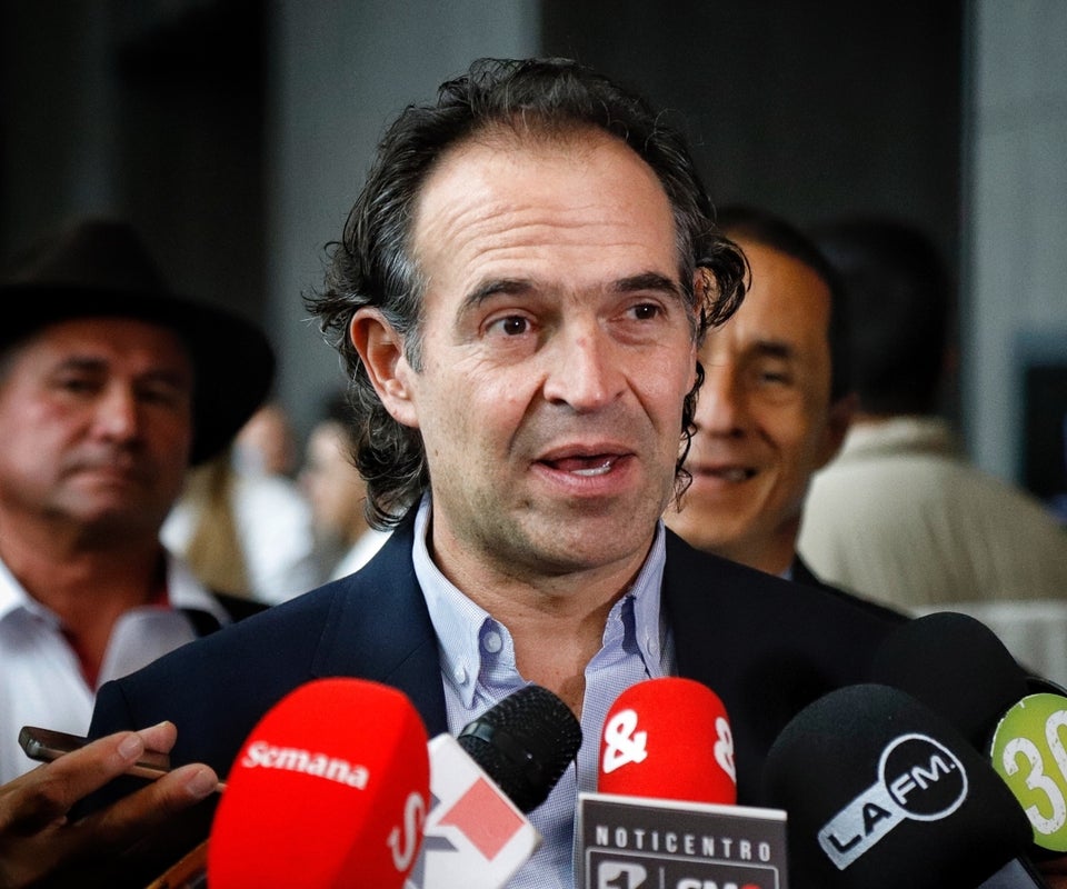 Alcalde de Medellín pide investigación por amenazas de muerte contra su secretario de Movilidad