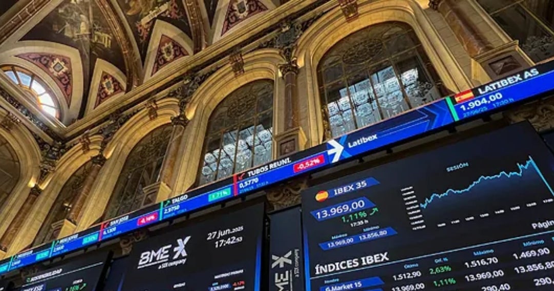 El Ibex 35 retrocede ante las dudas en la Reserva Federal y los resultados de Telefónica