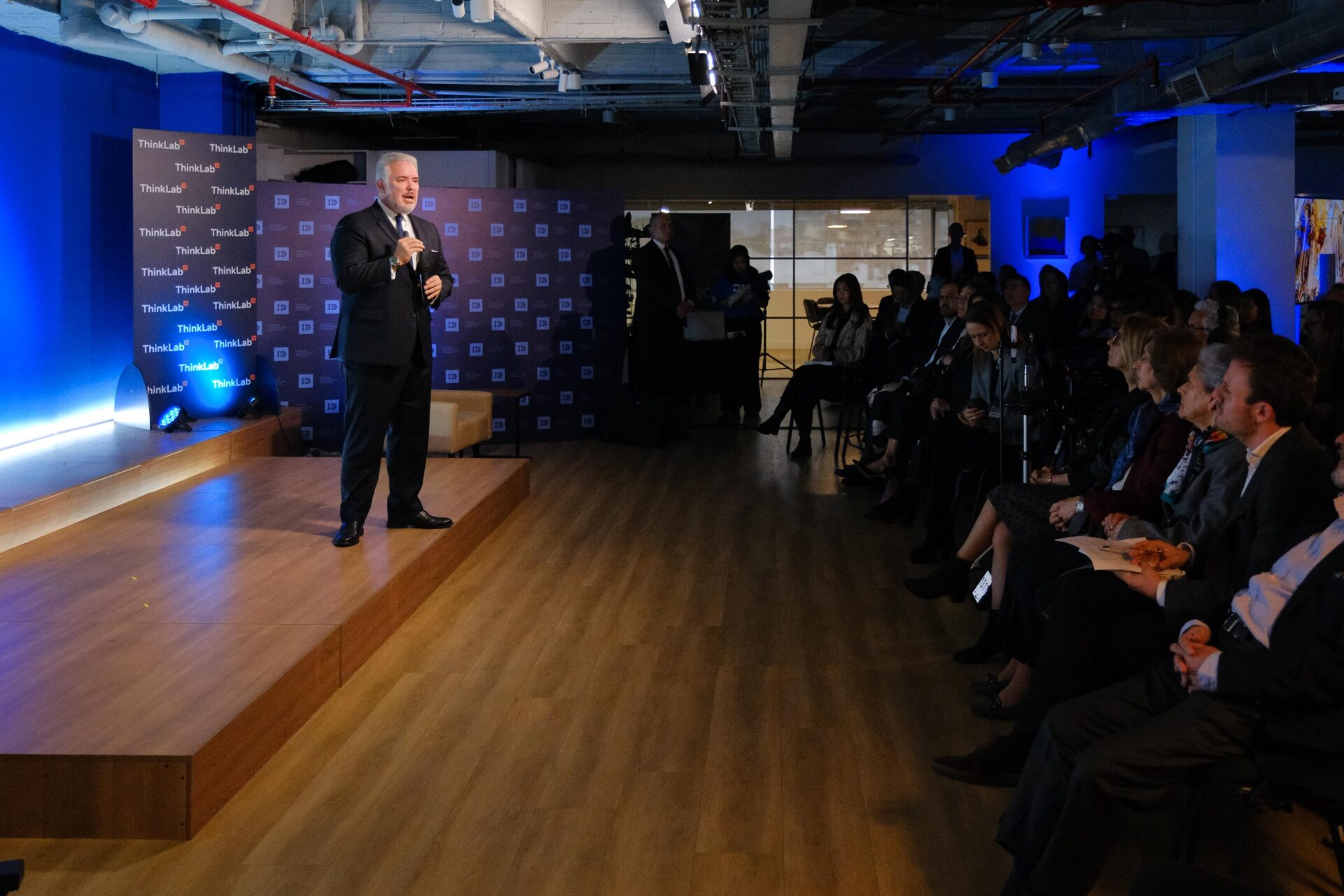 Iván Duque en el lanzamiento de su libro 'Fuerza y Verdad'