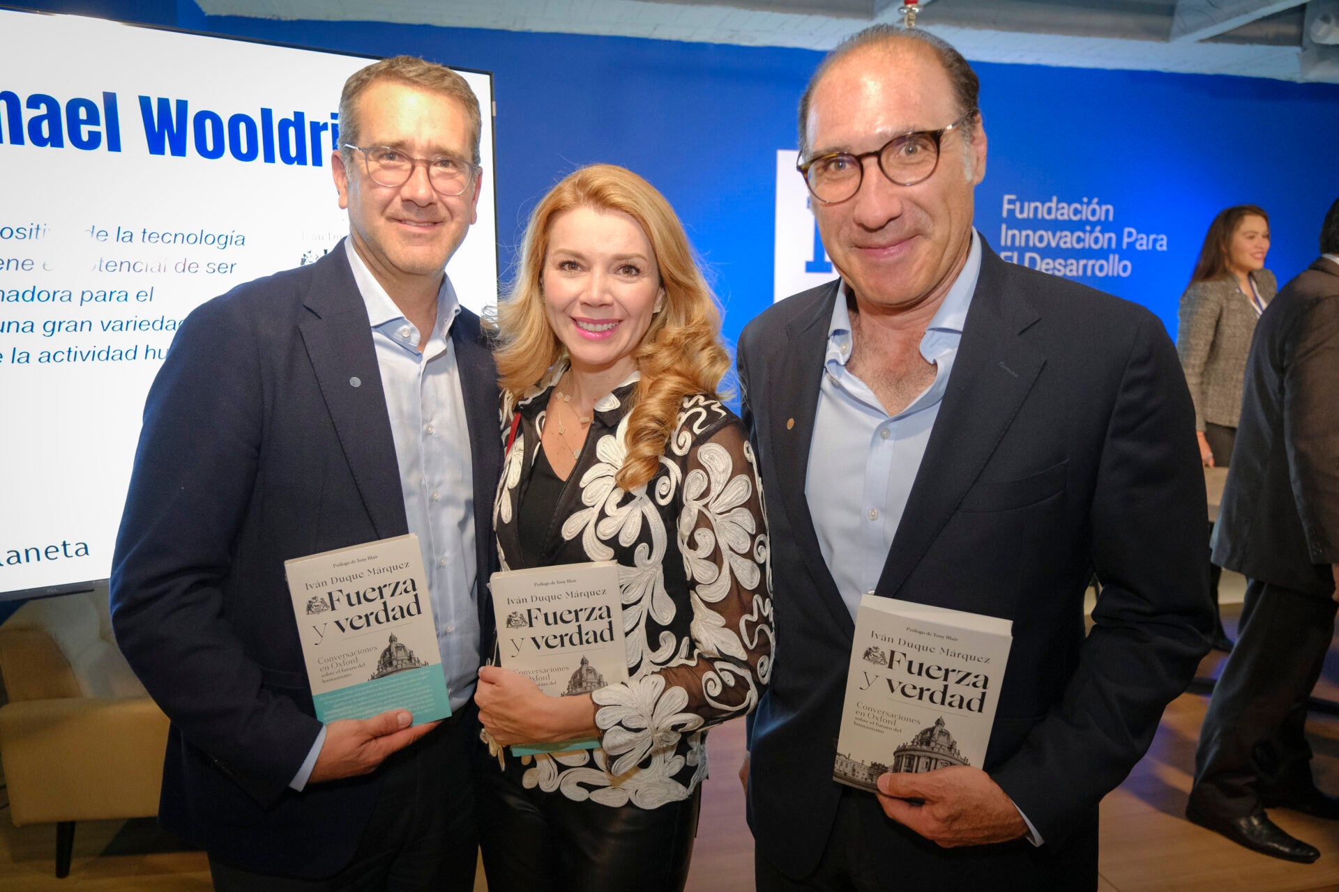 Volker degenhardt, director ejecutivo de Octogone; Karen Guaqueta, dueña de marca Madein Heaven; y Luis Jaime Salgar, profesor de la U. de los Andes.