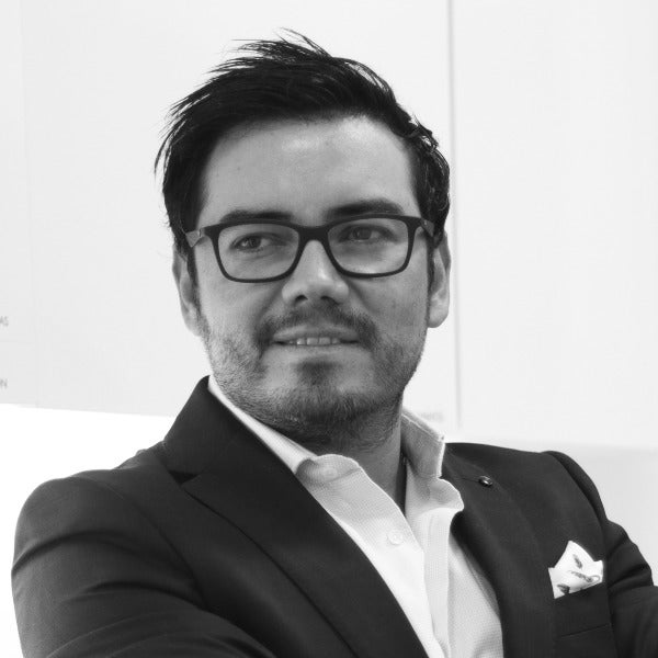 Andrés Martínez, CEO de Mediarte Implante Capilar