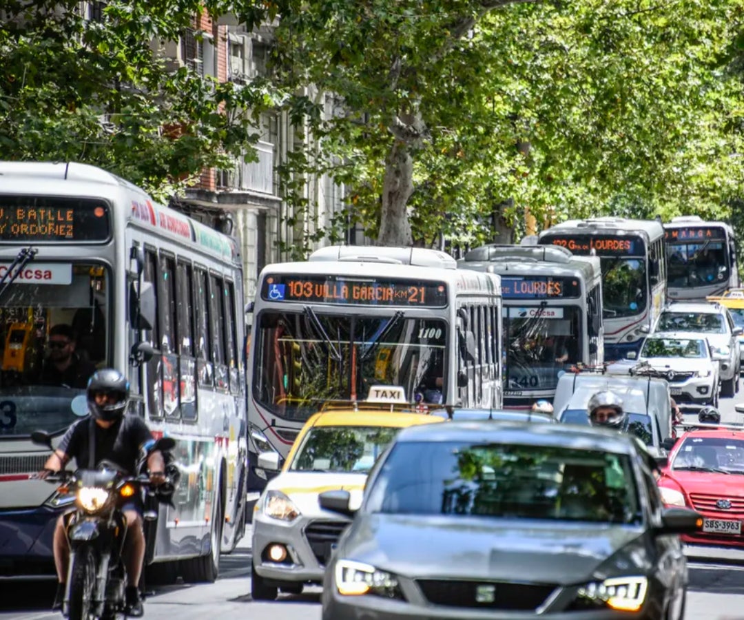 El transporte público de Montevideo va 7% más lento que hace siete años