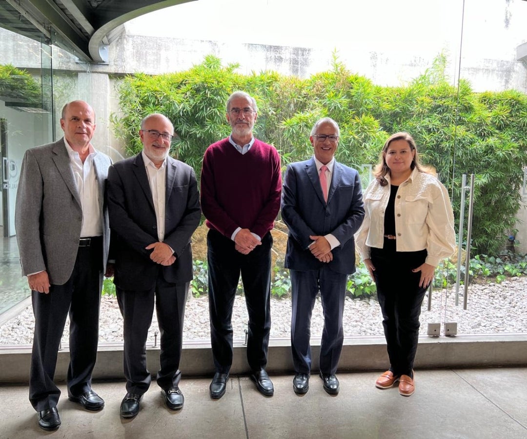 RCN Televisión y la UAO firman convenio para formación en la creación de contenidos