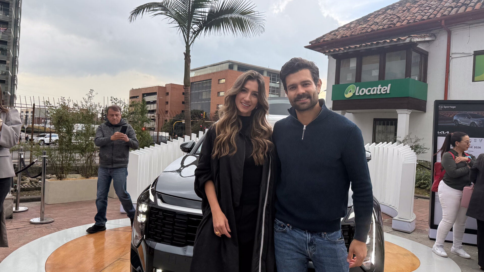 Andrés Felipe Cano, gerente de Dismogas Colombia; Lorena Mahecha, gerente comercial de Comsering Ltda.; y Julio Núñez, gerente general de Comsering Ltda.