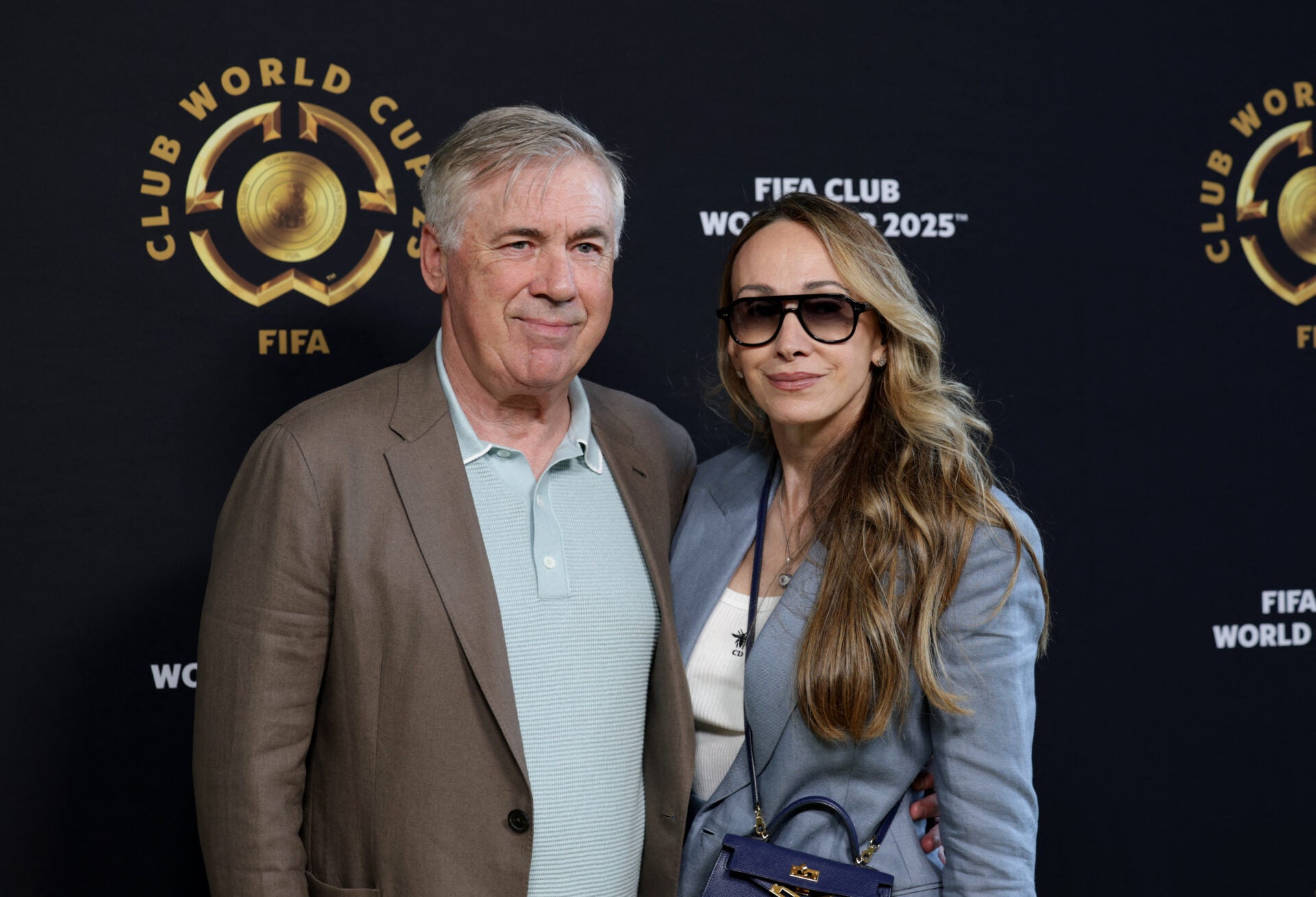 Carlo Ancelotti, entrenador de la selección de Brasil, y su esposa