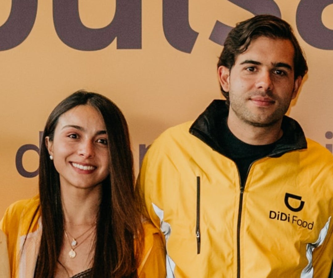 María Camila Gómez Chaves, restaurant marketing manager en DiDi Food; y Andrés Mariño Olea, restaurant and retailers marketing lead DiDi Food Latam.