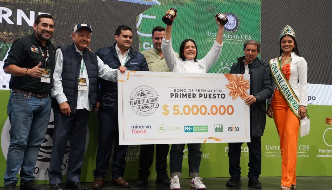 Ganadora del concurso. Ganadora del concurso.
