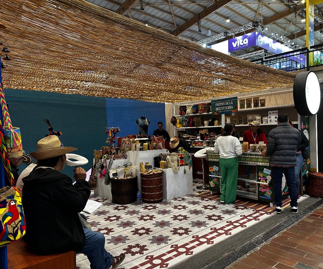 Stand de la Unidad de Restitución de Tierras en Agroexpo