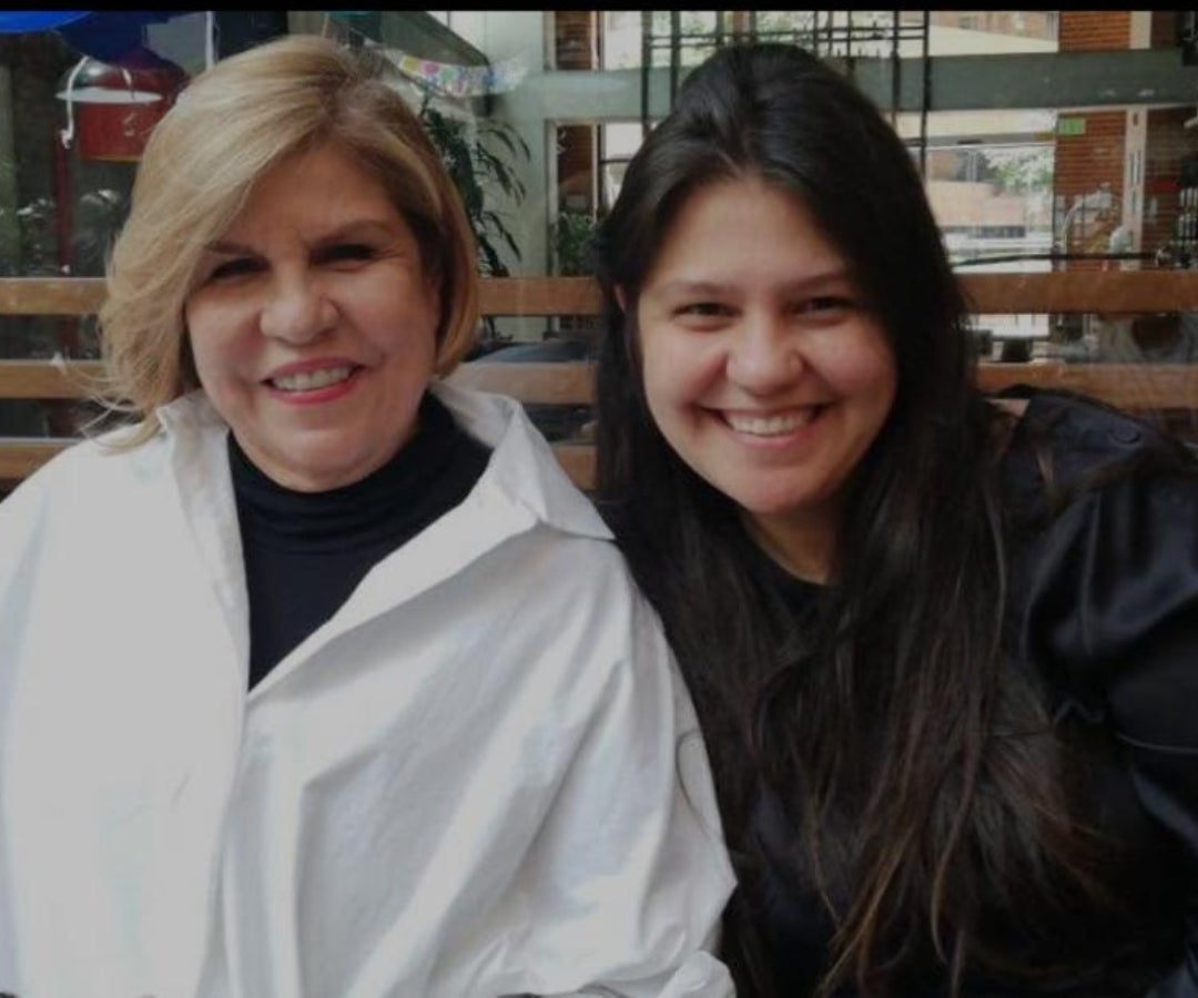 Fabiola Morera junto con su hija, colega y socia, Mariné Moré Morera,