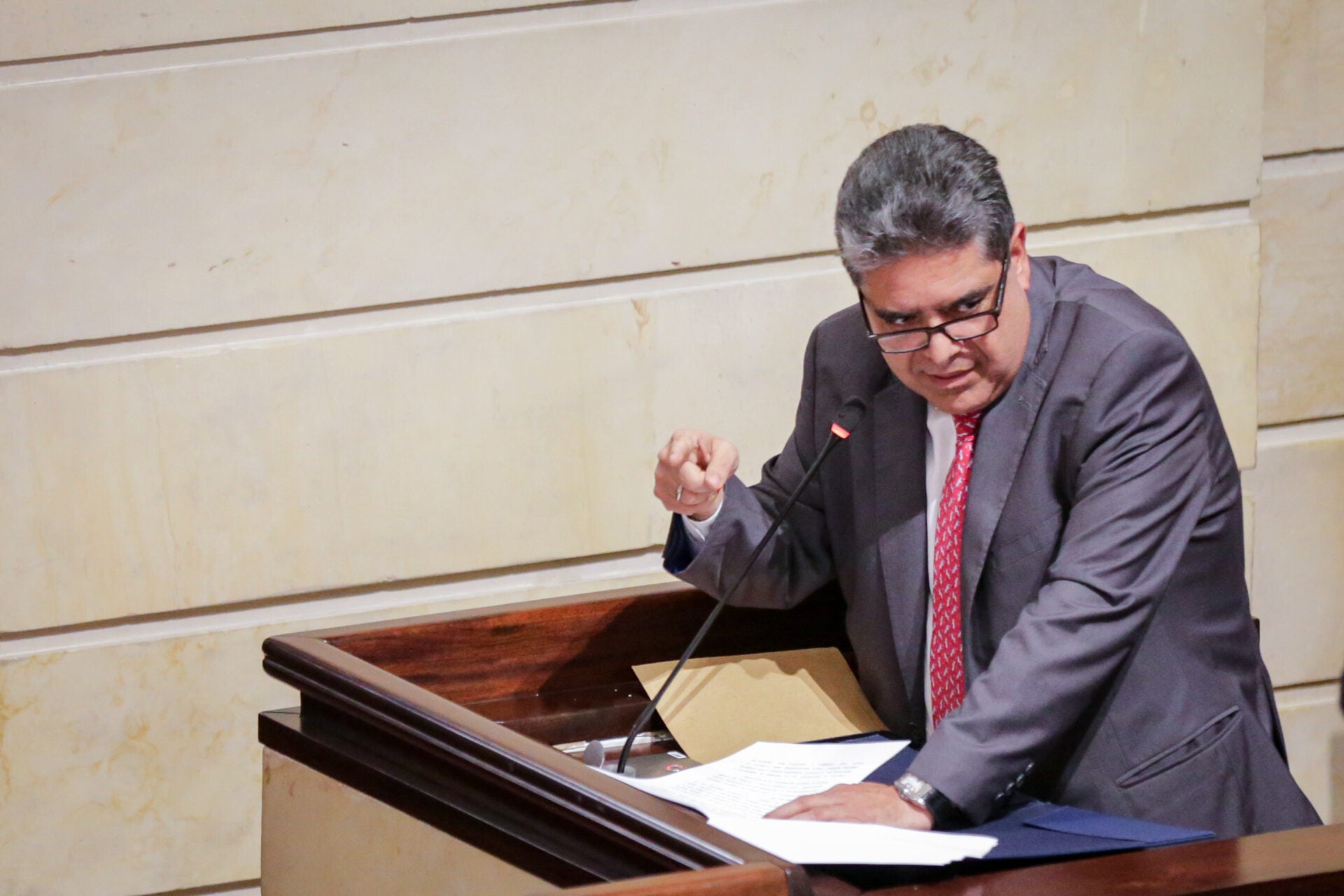 Carlos Hernán Rodríguez, contralor general
