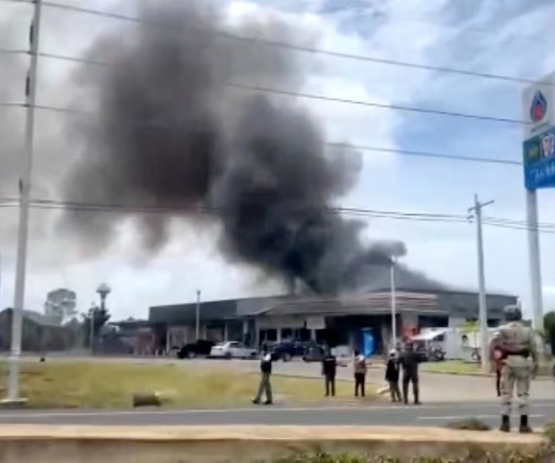 Tailandia envía un caza F-16 contra ejército camboyano en una escalada del conflicto