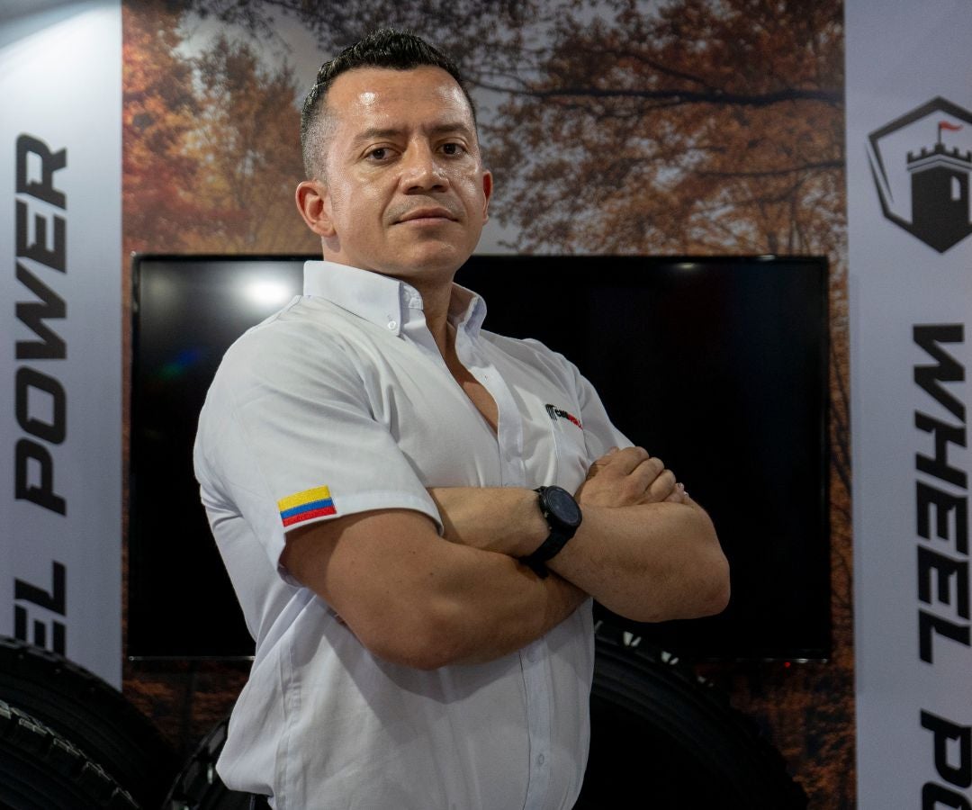 Óscar Castro, gerente comercial de Comdisllantas