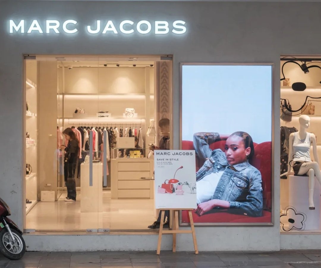 Lvmh en conversaciones para vender etiqueta Marc Jacobs valorada en US$1.000 millones