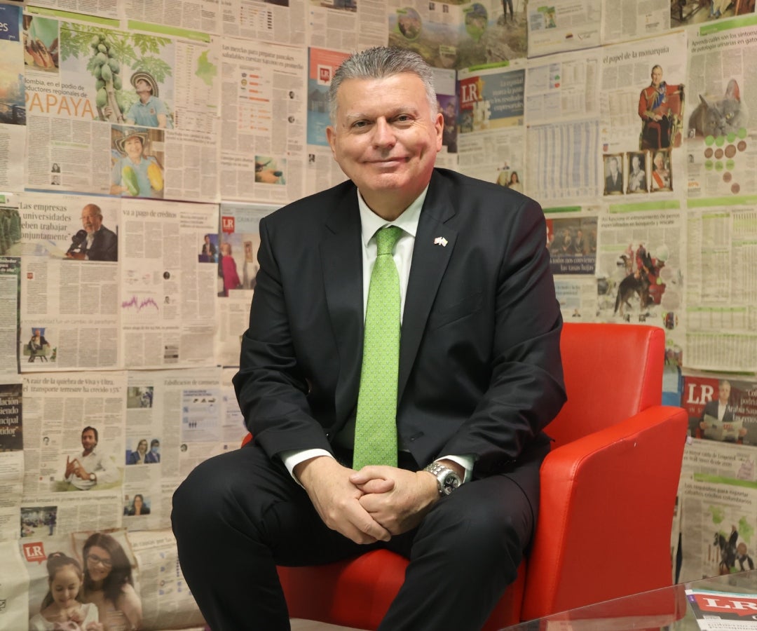 Embajador de Suiza en Colombia, Eric Mayoraz