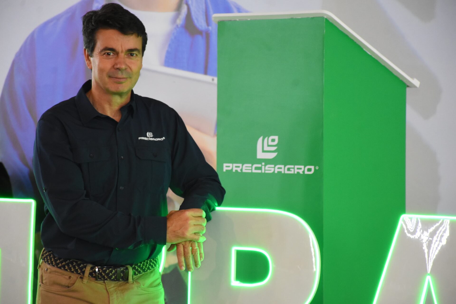 Juan José Cobos, Gerente General de Precisagro