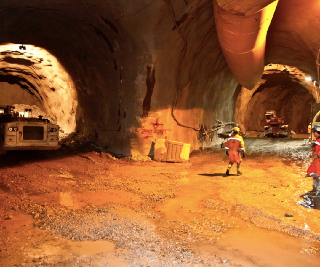 Codelco reporta hallazgo de restos humanos en la zona Andesita de El Teniente