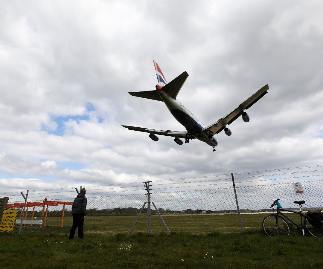 ICG comprará tres aeropuertos del Reino Unido por alrededor de US$264 millones