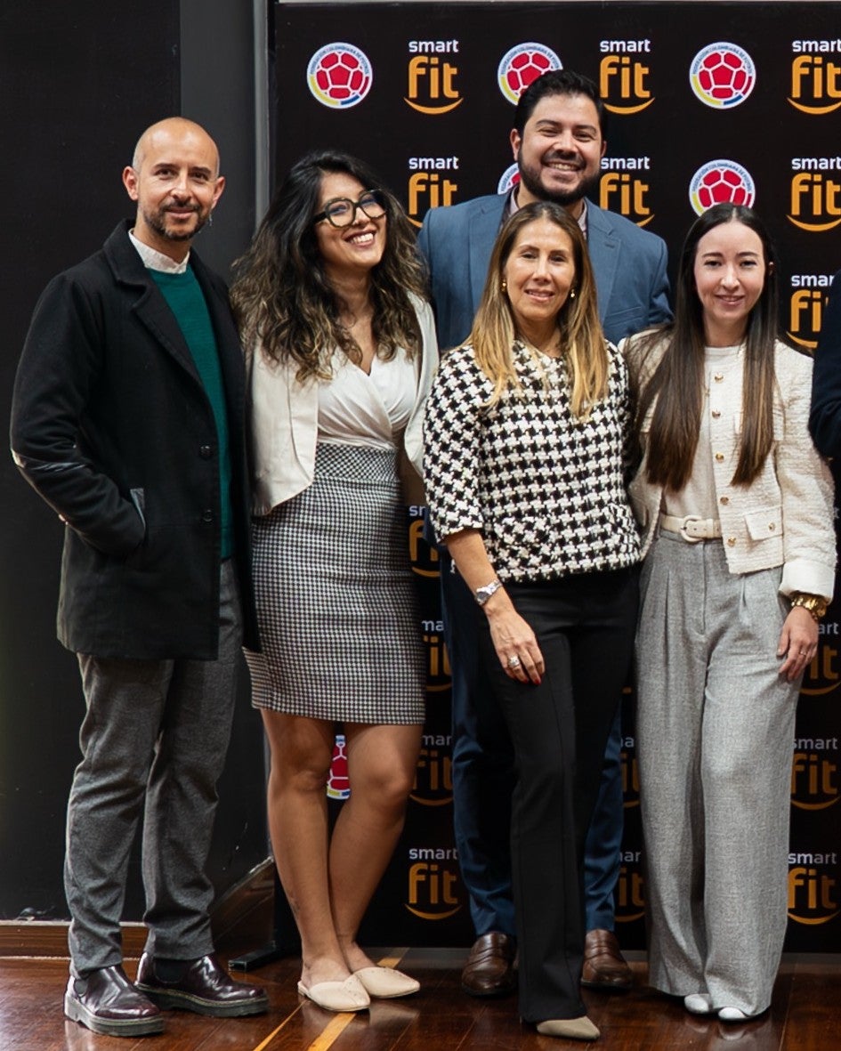 Marco Garzón, gerente de Growth; Jessica Ordoñez, coordinadora de contenidos digitales; Andrés Celis, gerente comercial; Carolina Baños, directora de Expansión; y Lorena Rivera, directora de mercadeo.