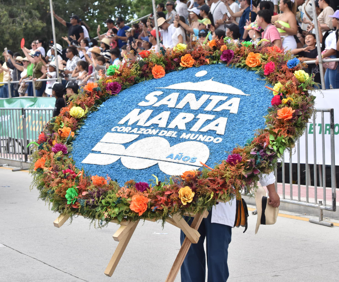Con desfiles y actos culturales, la ciudad conmemoró las Fiestas del Mar de 2025.