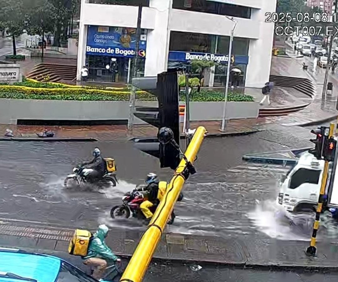 Inundaciones y encharcamientos en Bogotá