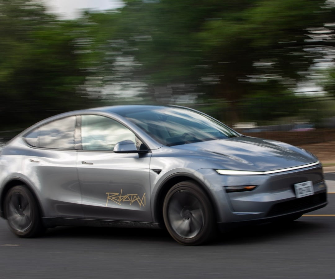 Tesla obtiene permiso de viajes compartidos en Texas para operar robotaxi