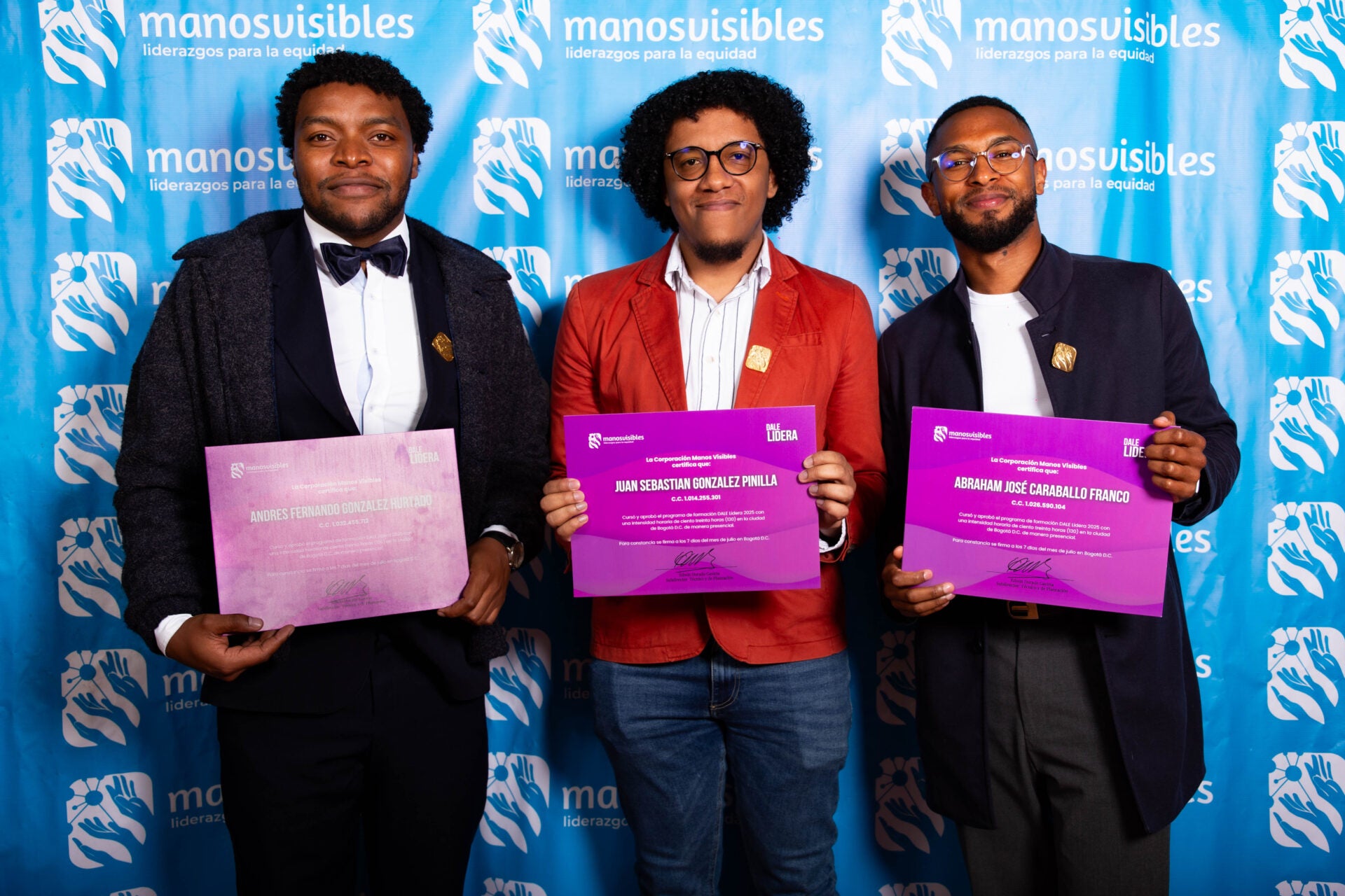 Andrés González, ingeniero civil; Juan Sebastián González, científico de datos y magíster en Ingeniería y analítica de datos; y Abraham Caballero, economista.