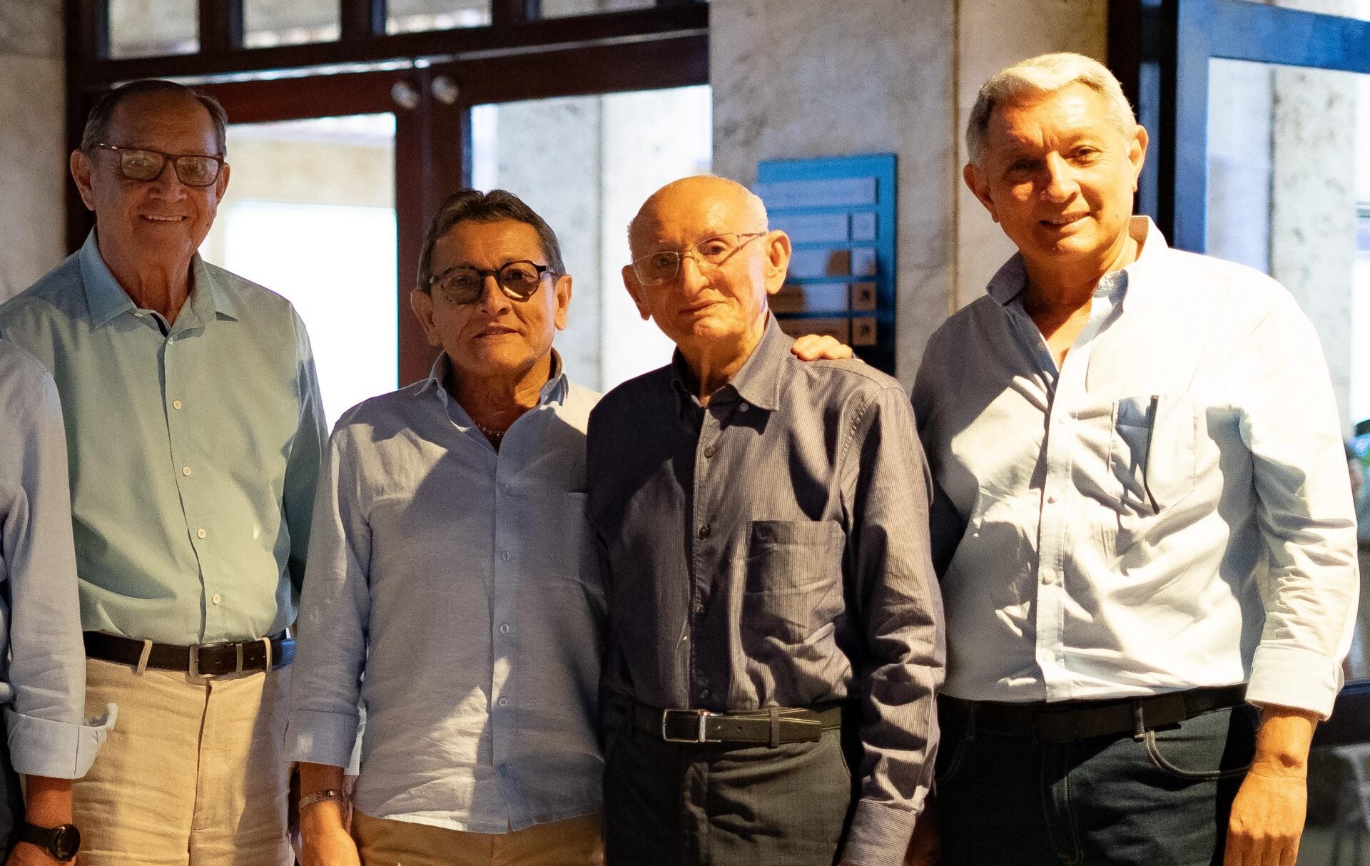 De Arrocerra del Litoral: Esualdo Cure; Farid cure JR; Farid Cure; y Winston Cure.