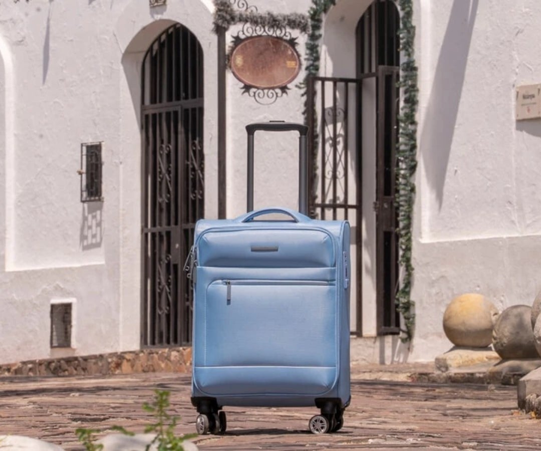 Totto y Tutoenglish T Realifespanish ante la SIC