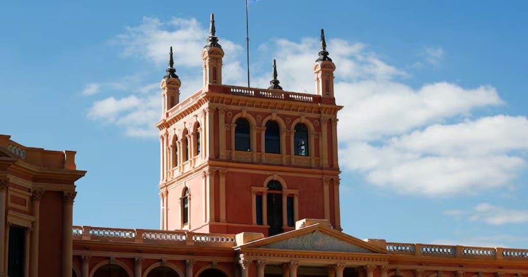 Recaudación tributaria de Paraguay crece 10% en octubre y supera US$450 millones