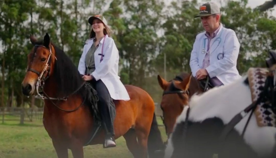 ‘Médicos a caballo’ ha dado atención a 2.000 niños durante los últimos dos años ‘Médicos a caballo’ ha dado atención a 2.000 niños durante los últimos dos años