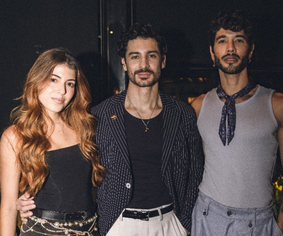 Daniela de León, René Urrea y Felipe Jaramillo, creadores de contenido, entre los asistentes al evento.