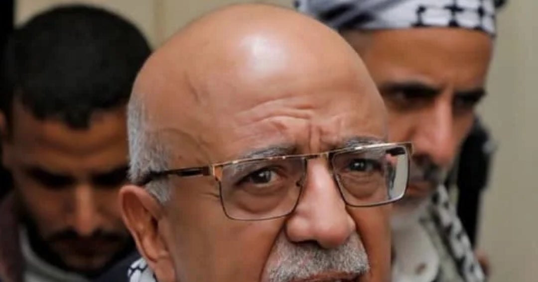 Los hutíes de Yemen afirman que su primer ministro murió durante un ataque israelí