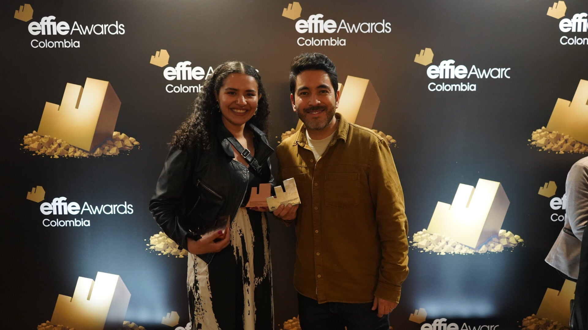 Valeria Garzon, creative lead de McCann; y Fredy Castro, director creativo de McCann Colombia.