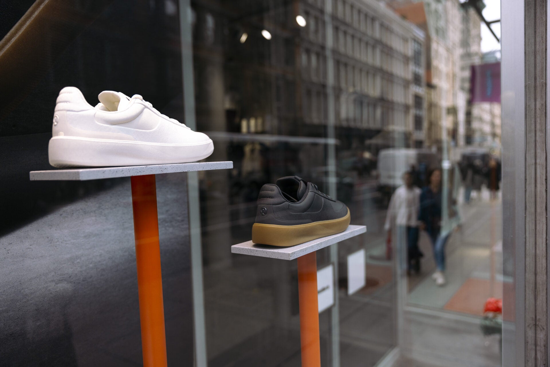 No está claro si Lululemon avanzará hacia los acuerdos con grandes marcas de calzado