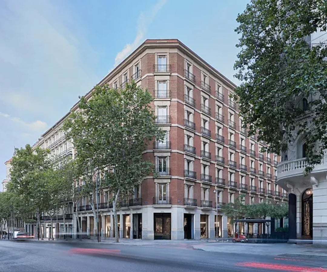 La fachada de la tienda de Zara en la calle Serrano de Madrid.