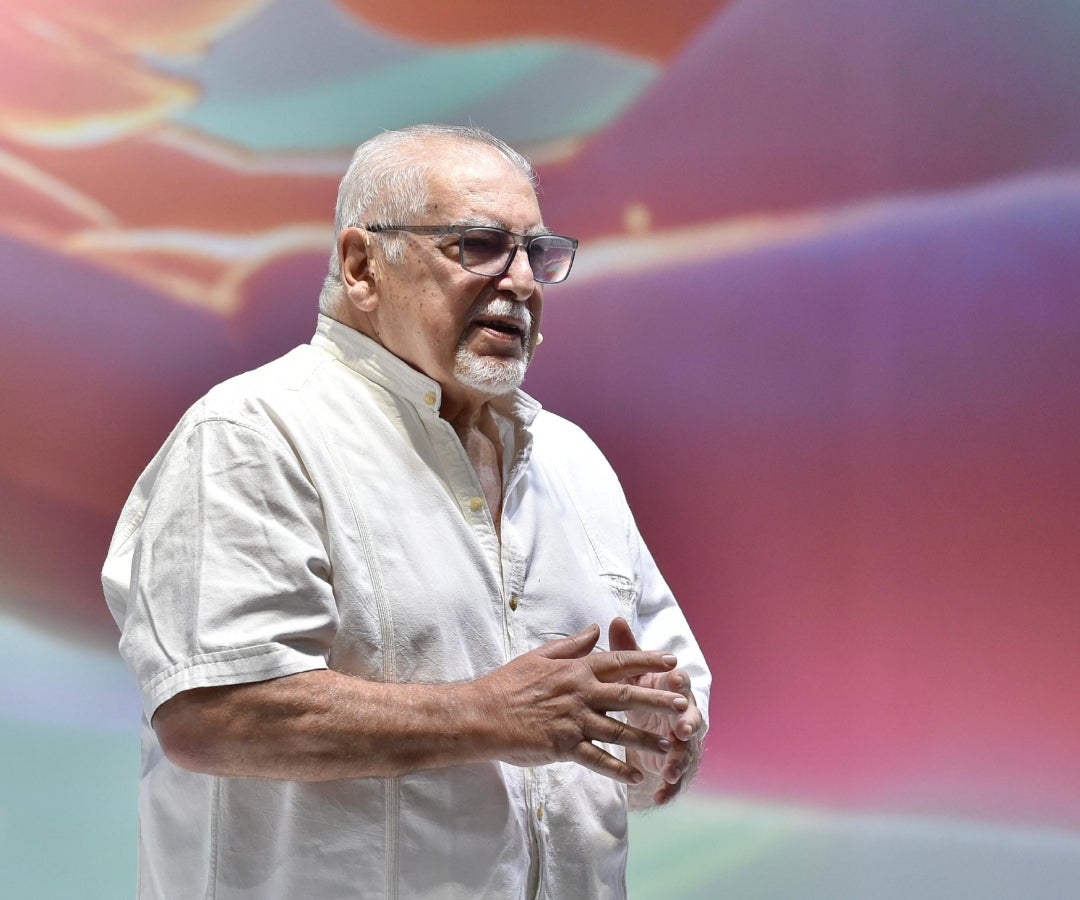 Entrevista a Jorge Bucay, médico, terapeuta, y autor de libros de autoayuda