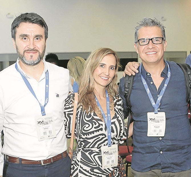 Juan Sebastián Salazar, director técnico de Icontec; Ángela María Álvarez, directora administrativa y financiera de Icontec; y Leonardo Fuquen, director comercial de Icontec.