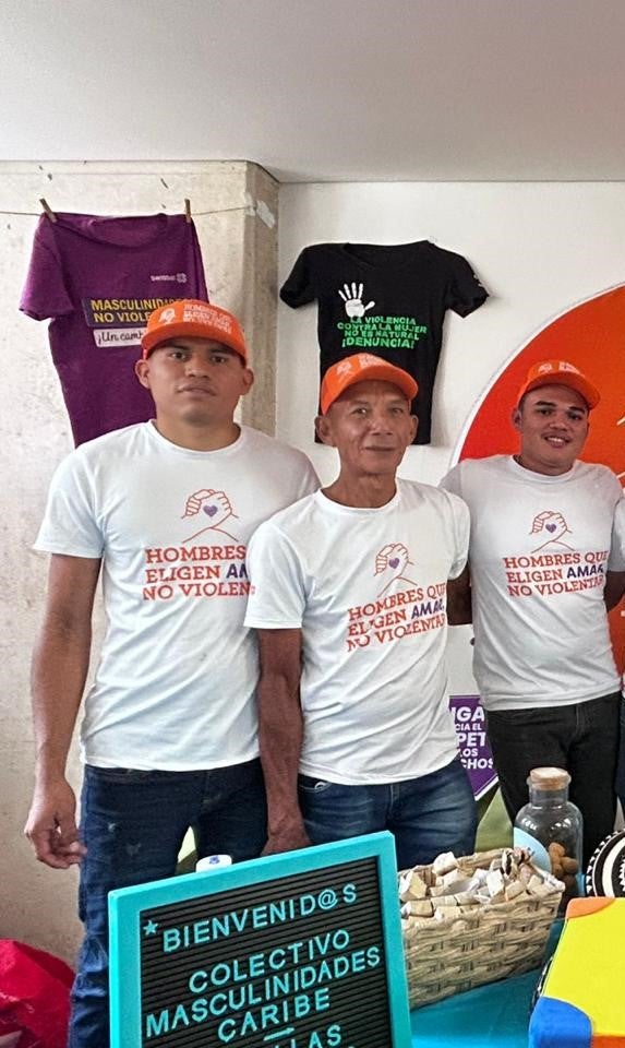 Daniel Beltrán, Juvenal Guerra y Jesús Pereira, del colectivo de masculinidades del Caribe.