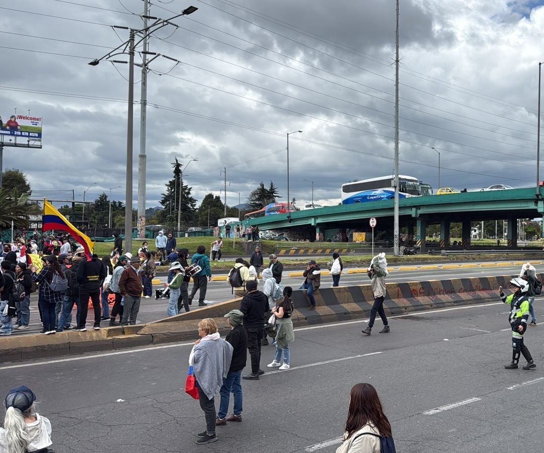 Levantaron bloqueos sobre la Autopista Norte en Bogotá.