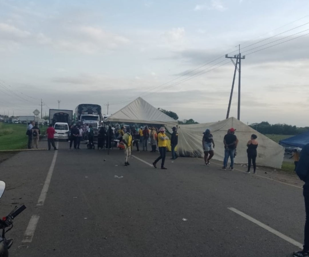 Bloqueo vía Panamericana Bloqueo vía Panamericana