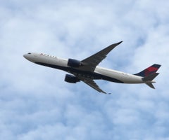 Administración de Trump retira inmunidad antimonopolio al pacto Delta-Aeroméxico