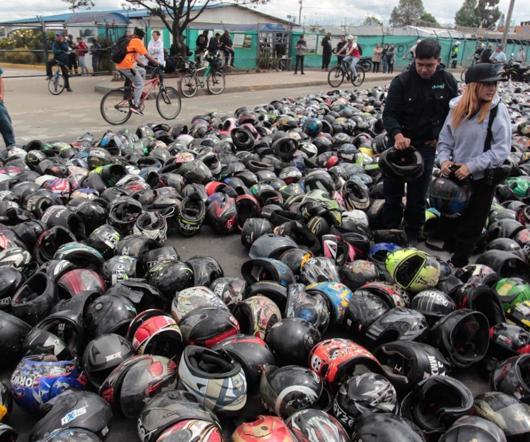 Bloqueo de motos en Bogotá 