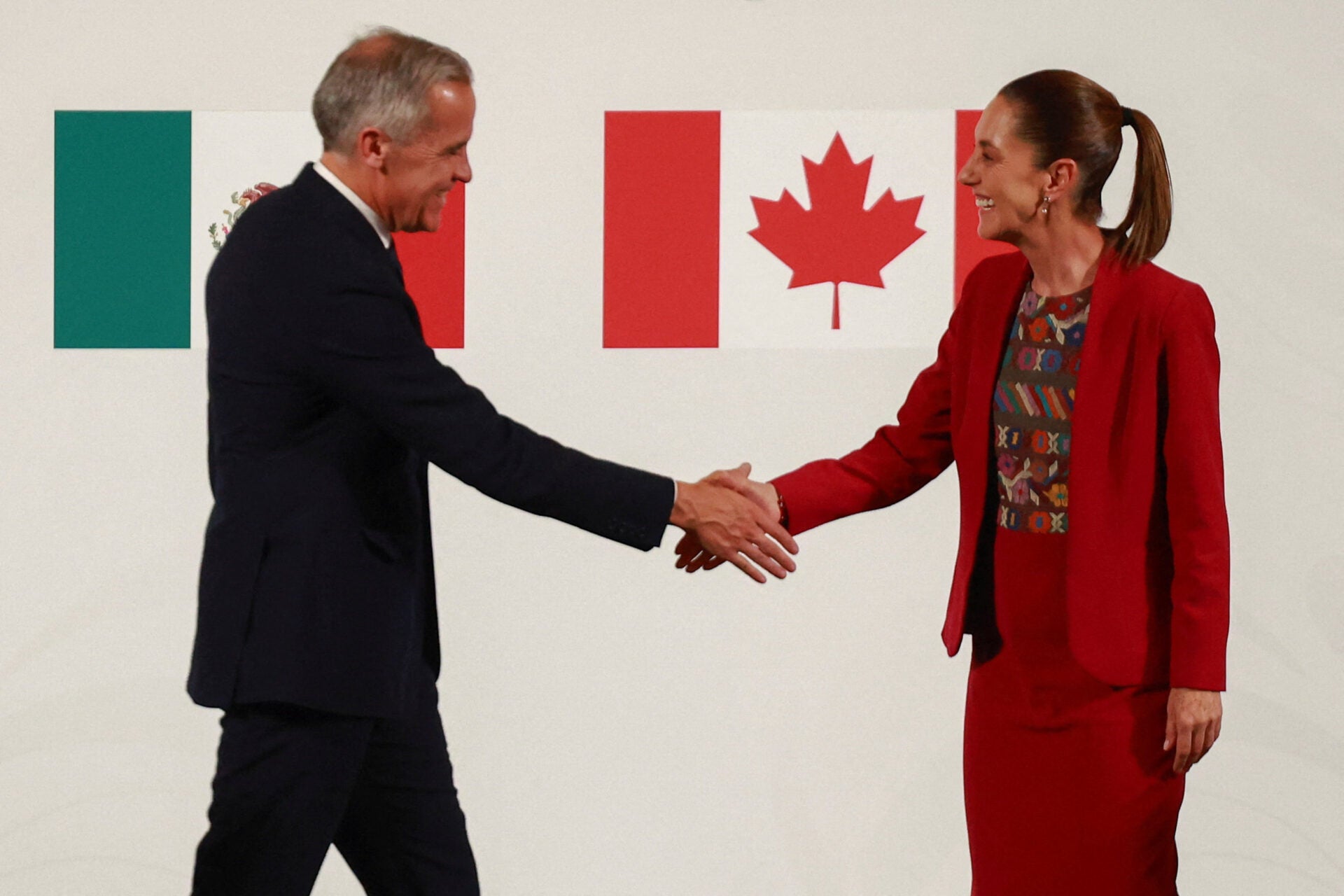 Canadá y México acuerdan fortalecer el tratado de libre comercio de Norteamérica