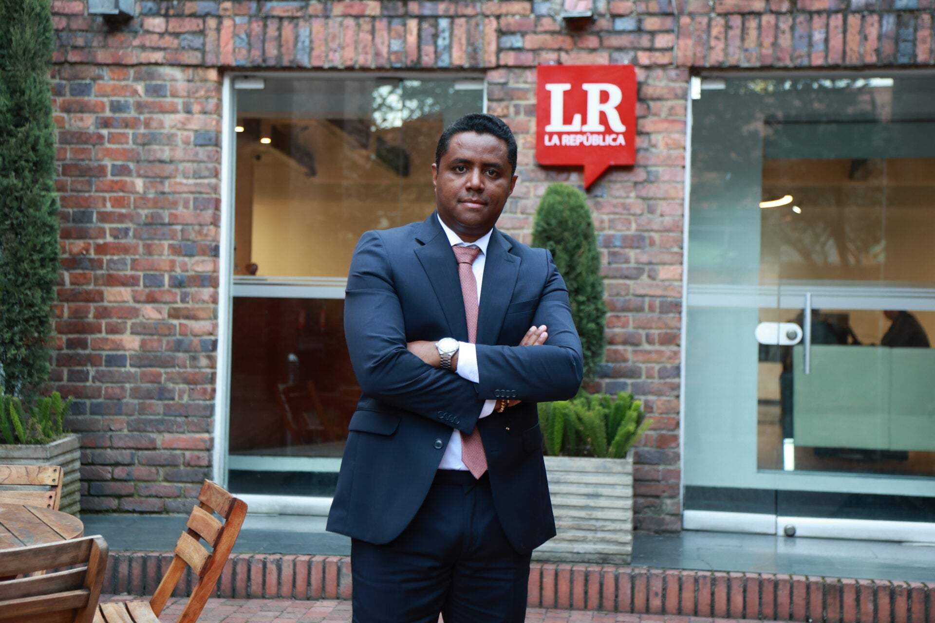 Larry Sadit Álvarez Morales, superintendente de Vigilancia