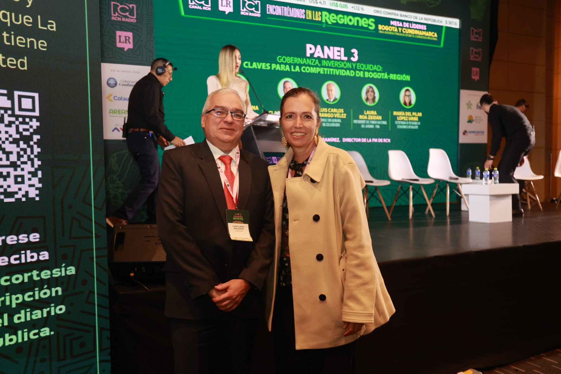 Gilberto Andrés Mejía Estrada, director general de la Fundación Clínica Shaio; y Sara Baena Mejía, gerente general de Frisby.