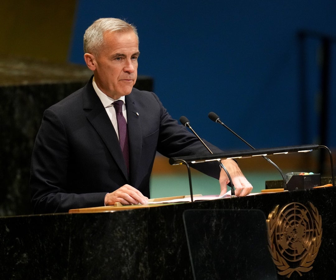 Carney destaca oportunidades comerciales con China y busca reunirse con Xi Jinping