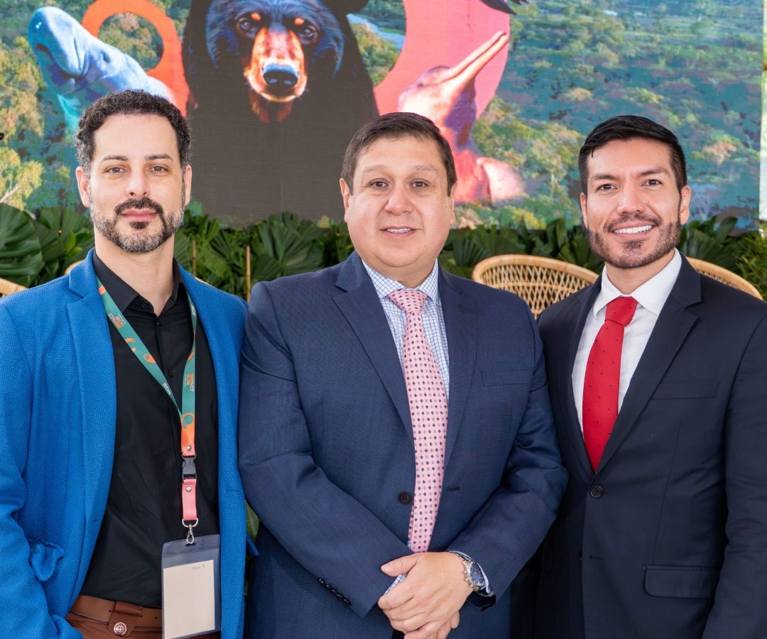 André Rolim, vpte. RH y marketing de SGS Latam; Camilo Gaviria, director financiero en Colombia y Centroamérica de SGS; y Jhon Manquillo, director RH de SGS en Centroamérica.