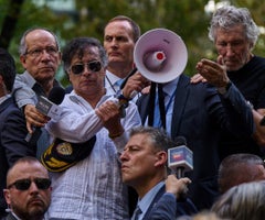 El presidente Gustavo Petro y el cantante de Pink Floyd, Roger Waters