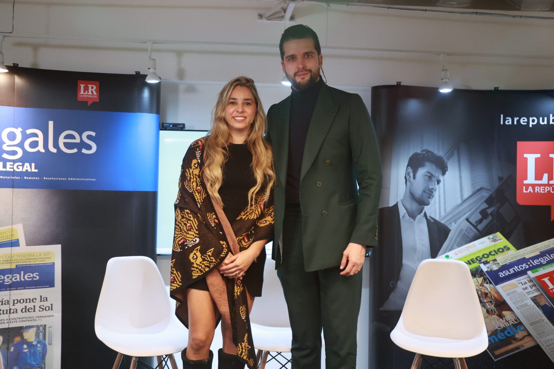 María Esther Panesso, artista plástica y abogada; y Camilo Sarmiento, CEO de Argento & Bourbon.