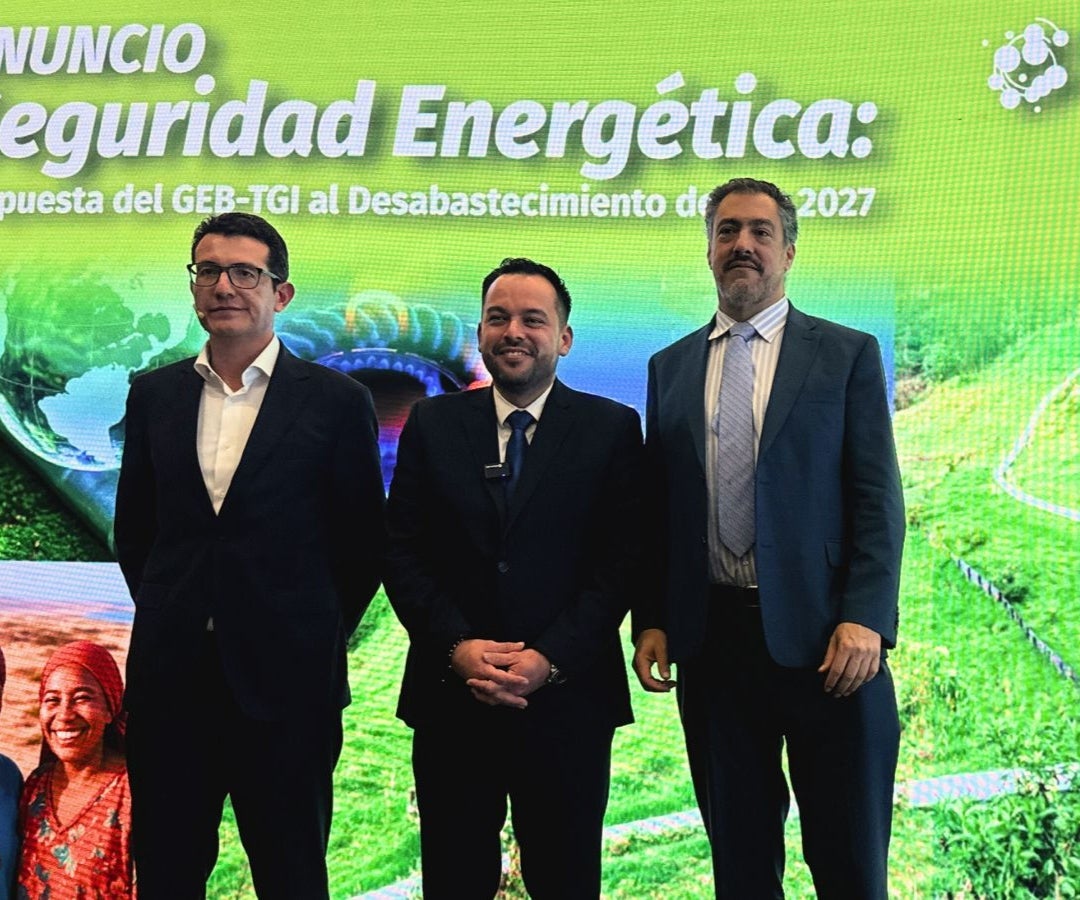 Jorge Andrés Henao, gerente general de TGI; Edwin Palma, ministro de Minas y Energía; y Juan Ricardo Ortega, presidente de GEB.